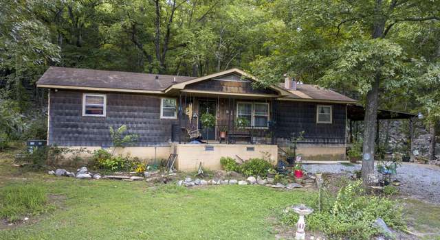 Photo of 190 John Walker Dr, Cowan, TN 37318