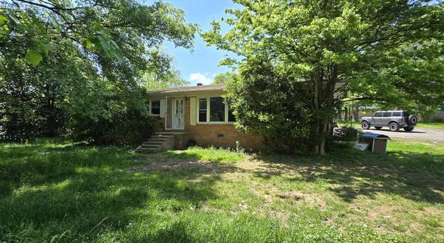 Photo of 113 Brook St, Mc Ewen, TN 37101