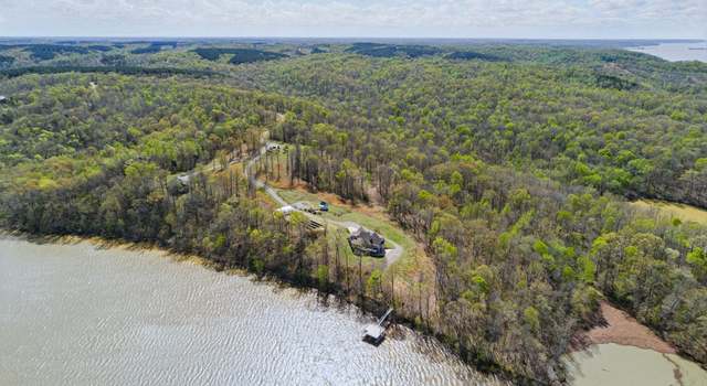 Photo of 225 Twin Feathers Rd, Stewart, TN 37175