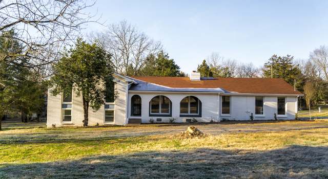 Photo of 4111 W Hamilton Rd, Nashville, TN 37218