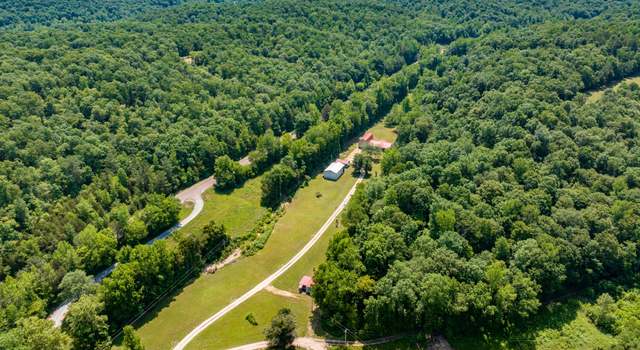 Photo of 115 Pinewood Rd, Linden, TN 37096