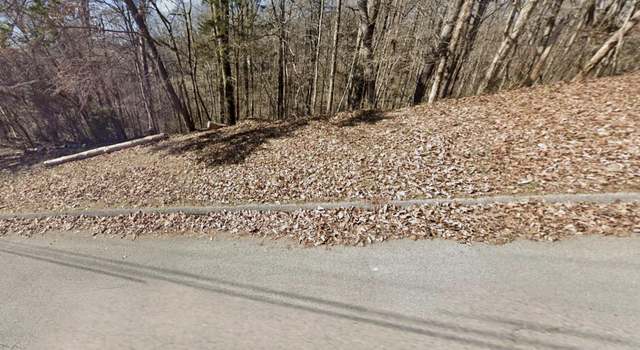 Photo of 1810 Mountain Bay Dr, Hixson, TN 37343