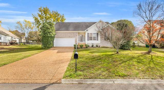 Photo of 2810 Cochran Trace Dr, Spring Hill, TN 37174