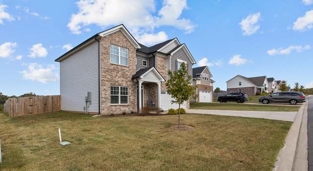 Photo of 622 Whirlaway Dr, Burns, TN 37029