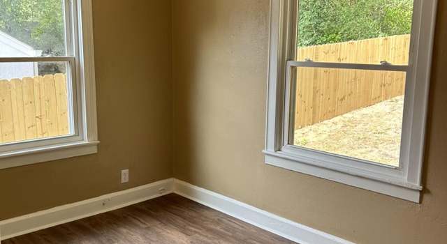 Photo of 715 W Henderson Dr, Chattanooga, TN 37411