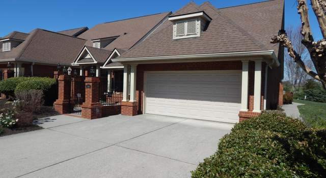 Photo of 1466 Cottage Glen Ln, Maryville, TN 37801