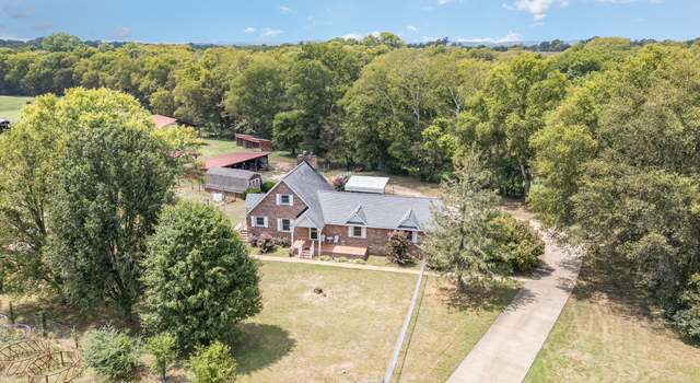 Photo of 2847 Ashwood Rd, Columbia, TN 38401