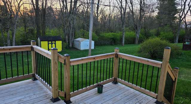 Photo of 3432 Smoky Mountain Dr, Lexington, KY 40515