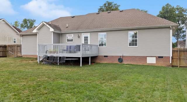 Photo of 217 Clydesdale Ln, Springfield, TN 37172
