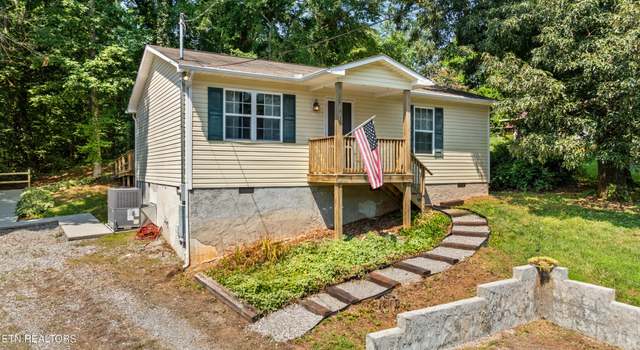 Photo of 623 Cherokee Heights Dr, Maryville, TN 37801