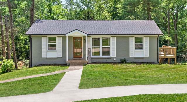 Photo of 212 Hawkins Rd, Clarksville, TN 37040