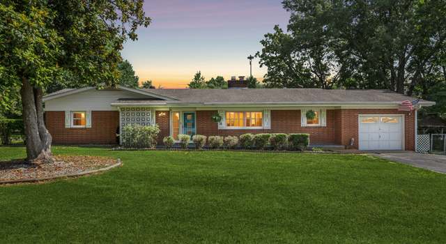 Photo of 414 Ashe Ave, New Johnsonville, TN 37134