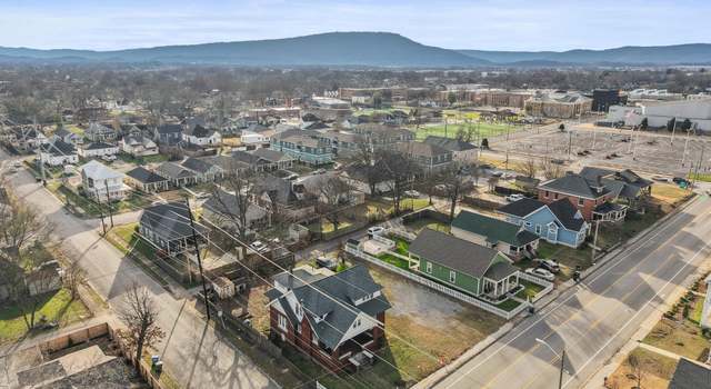 Photo of 2112 Bailey Ave, Chattanooga, TN 37404