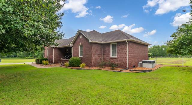 Photo of 4 Clayton Acres Cir, Fayetteville, TN 37334