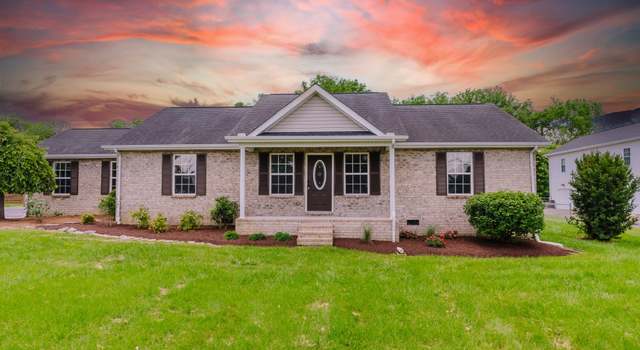 Photo of 1078 Pinnacle Way, Castalian Springs, TN 37031