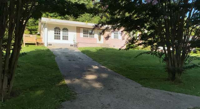 Photo of 768 Old Brimstone Rd, Helenwood, TN 37755