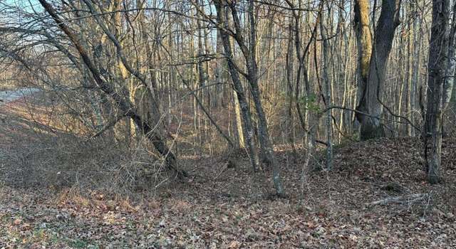 Photo of 125 Devon Rd, Crossville, TN 38558