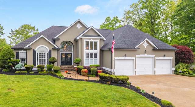 Photo of 1089 Harbor Point Dr, Soddy Daisy, TN 37379
