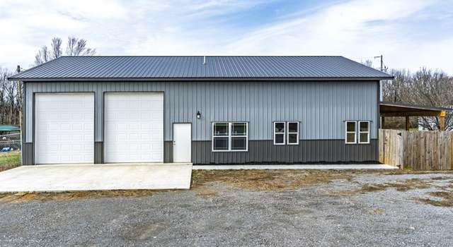 Photo of 588 Howell Hill Rd, Flintville, TN 37335