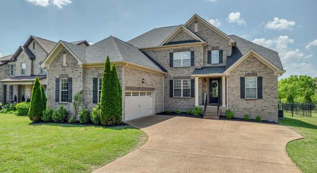 Photo of 1086 Lillian Ln, Gallatin, TN 37066