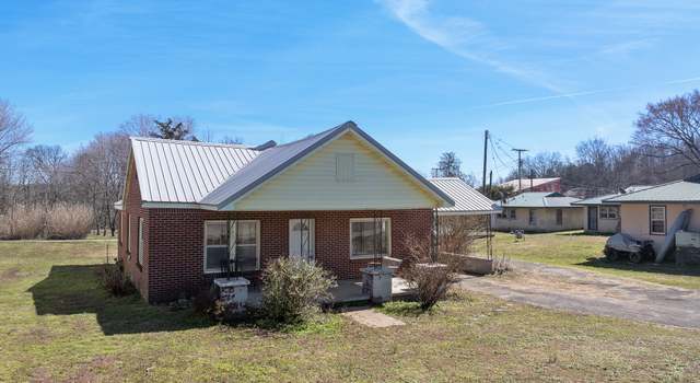 Photo of 1213 Perryville Rd, Parsons, TN 38363