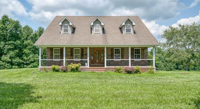 Photo of 615 Fox Run Ln, Lafayette, TN 37083