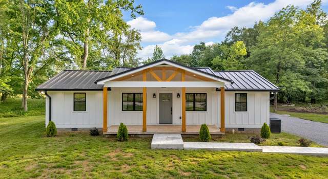 Photo of 7089 Highway 41a, Pleasant View, TN 37146