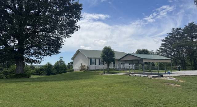 Photo of 325 Lafayette Ct, Moss, TN 38575