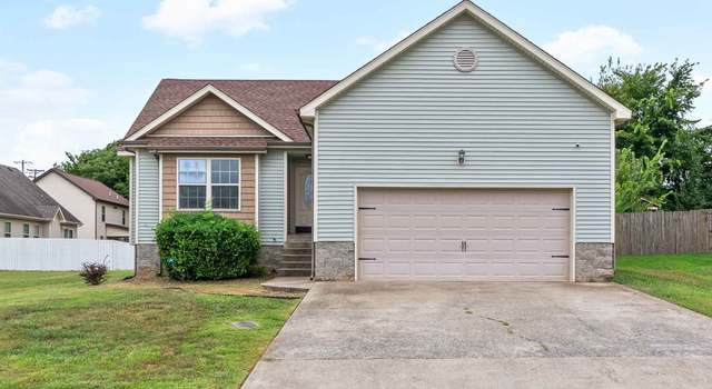 Photo of 2305 Spike Ct, Clarksville, TN 37040