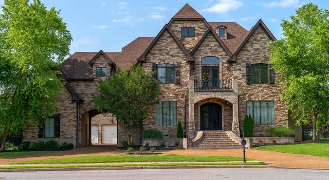 Photo of 1004 Pintail Pl, Hendersonville, TN 37075