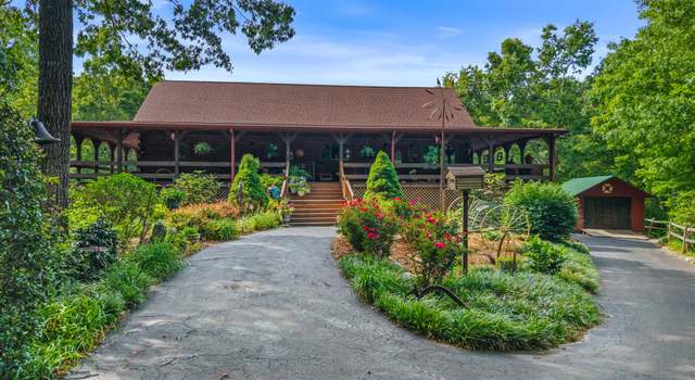 Photo of 255 Unicoi Lakes Rd, Tellico Plains, TN 37385