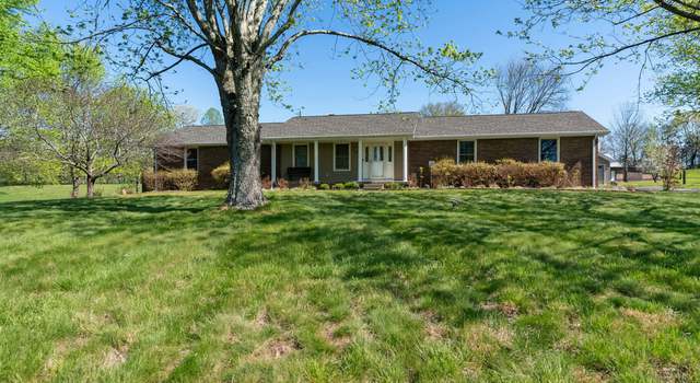 Photo of 4520 Mount Sharon Rd, Greenbrier, TN 37073