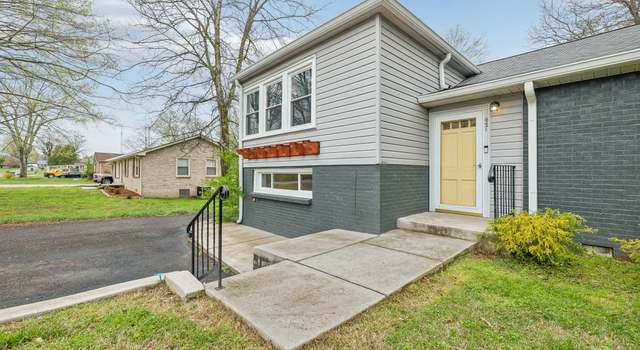 Photo of 621 Iris Dr, Manchester, TN 37355