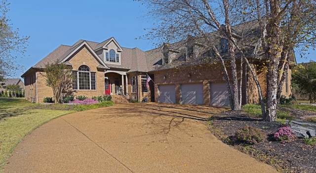 Photo of 707 Farmington Dr, Lebanon, TN 37087