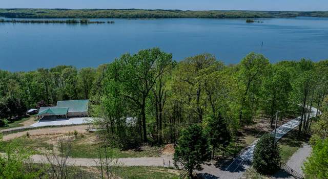 Photo of 3205 Rocky Point Ln, Stewart, TN 37175