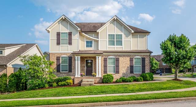 Photo of 2400 Seven Oaks Park, Thompsons Station, TN 37179