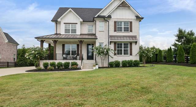 Photo of 1736 Saundersville Rd, Hendersonville, TN 37075