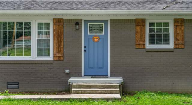 Photo of 216 Sunset Dr, Waverly, TN 37185