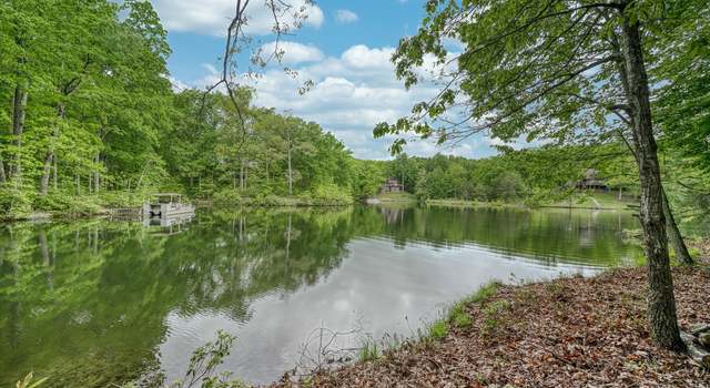 Photo of 113 Laurel Dr, Jamestown, TN 38556