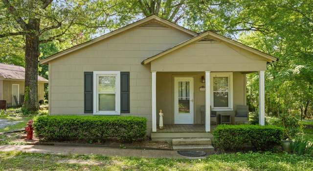 Photo of 8504 Walnut Rd, Hixson, TN 37343