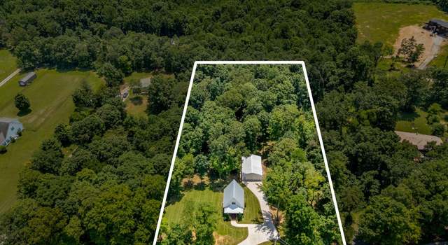 Photo of 1418 Ridge Rd, Dickson, TN 37055