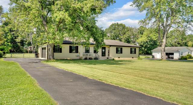 Photo of 107 Lemont Ln, Tullahoma, TN 37388