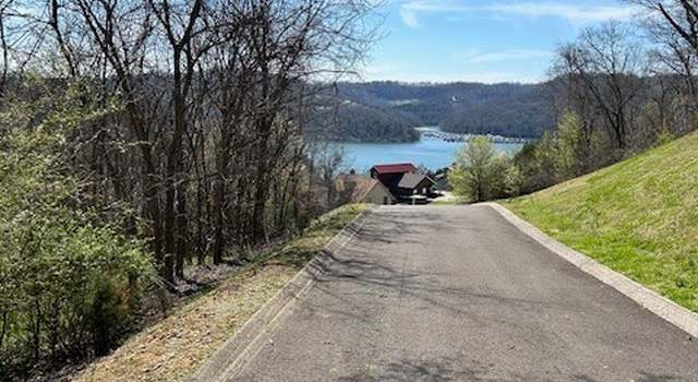 Photo of 209 Sandgate Dr, Smithville, TN 37166
