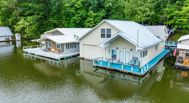 Photo of 115 Waller Ln, Parsons, TN 38363