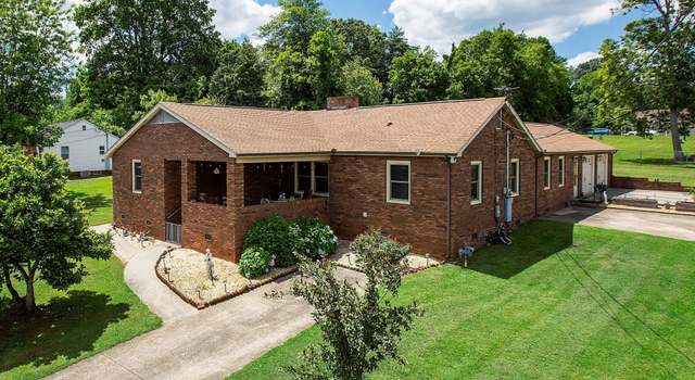 Photo of 2231 Holbrook Dr, Knoxville, TN 37918