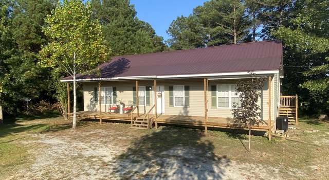 Photo of 359 Cunningham Ln, Lobelville, TN 37097
