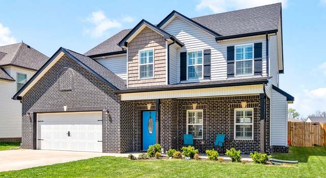 Photo of 1544 Kestrel Dr, Clarksville, TN 37040
