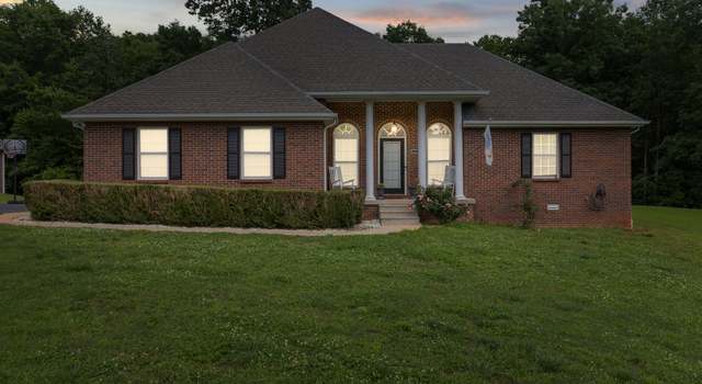 Photo of 6029 Gray Fox Ln, Nunnelly, TN 37137