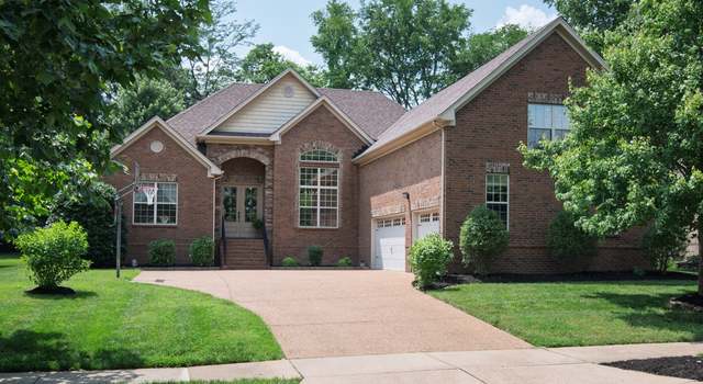 Photo of 1038 Sierra Gorda Dr, Gallatin, TN 37066