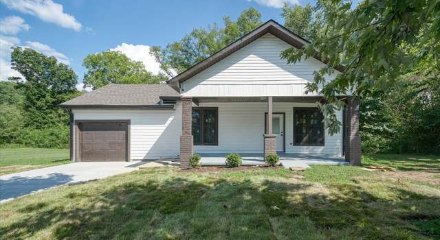 Photo of 469 E Main St, Cookeville, TN 38506